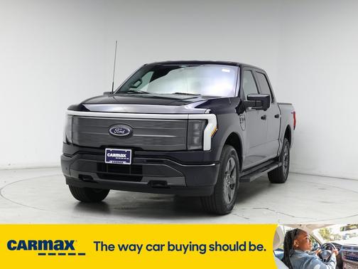2022 Ford F-150 Lightning Lariat