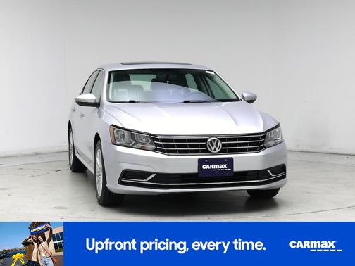 2016 Volkswagen Passat SE