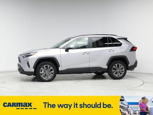 2022 Toyota RAV4 Hybrid XLE Premium