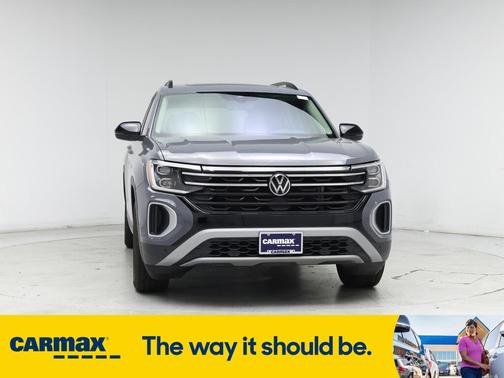 2024 Volkswagen Atlas Peak Edition SE w/Tech