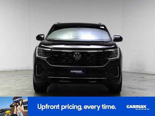 Black 2024 Volkswagen Atlas Cross Sport SEL Premium R-Line