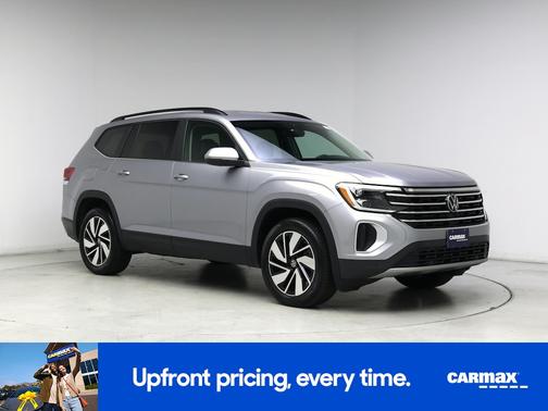 Gray 2024 Volkswagen Atlas SE w/Tech