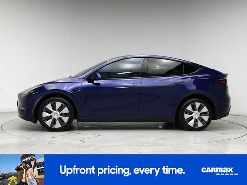 Blue 2023 Tesla Model Y Long Range