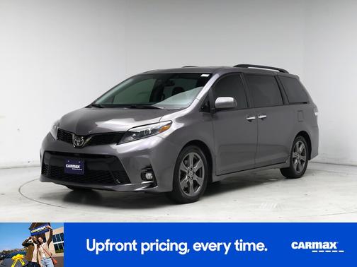 2020 Toyota Sienna SE