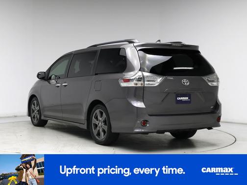 2020 Toyota Sienna SE