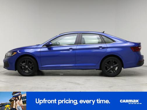 Blue 2023 Volkswagen Jetta SE