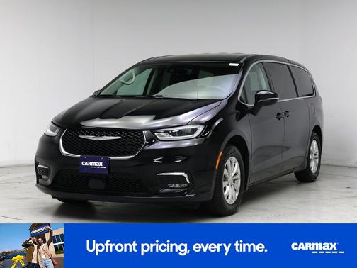 Black 2024 Chrysler Pacifica Touring L