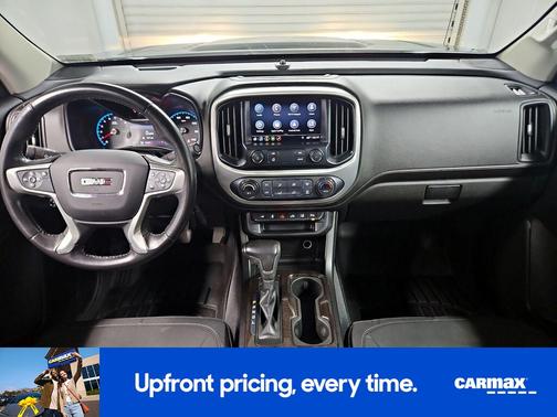 Black 2020 GMC Canyon SLE