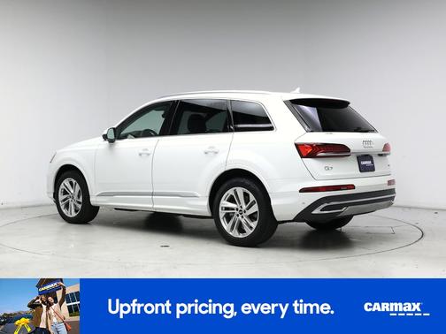 White 2022 Audi Q7 Premium Plus