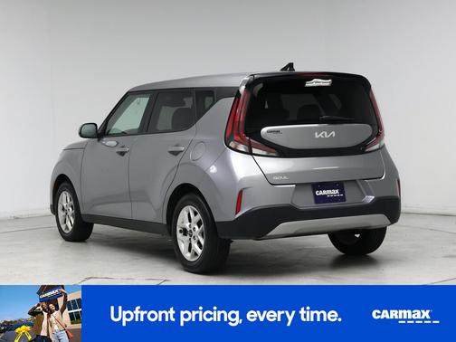 Silver 2025 Kia Soul LX