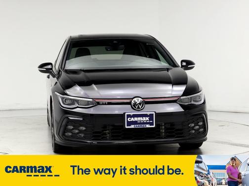 2022 Volkswagen Golf GTI SE