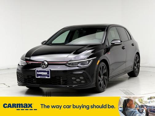 2022 Volkswagen Golf GTI SE