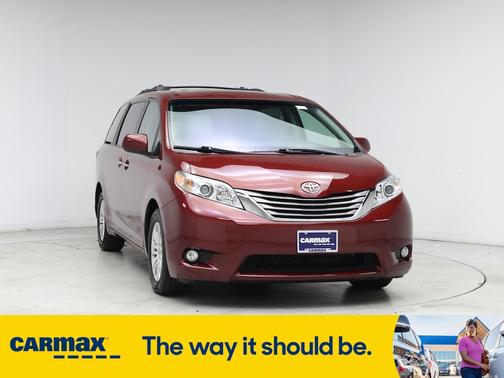 2017 Toyota Sienna XLE Premium