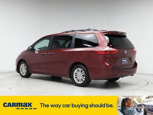2017 Toyota Sienna XLE Premium