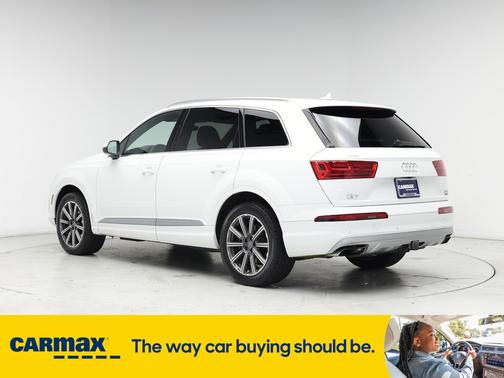 2017 Audi Q7 Premium Plus