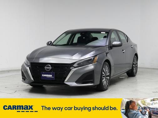 2023 Nissan Altima SV
