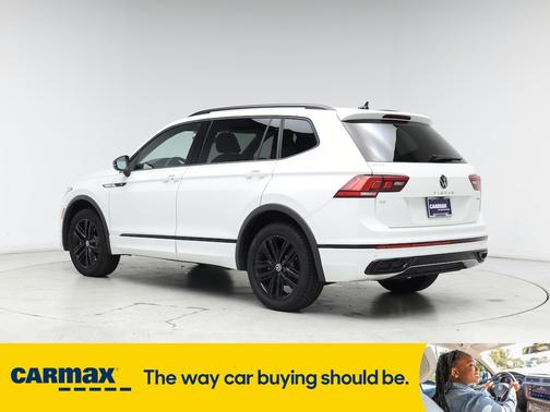 2022 Volkswagen Tiguan SE R-Line Black