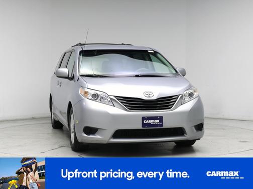 2014 Toyota Sienna LE