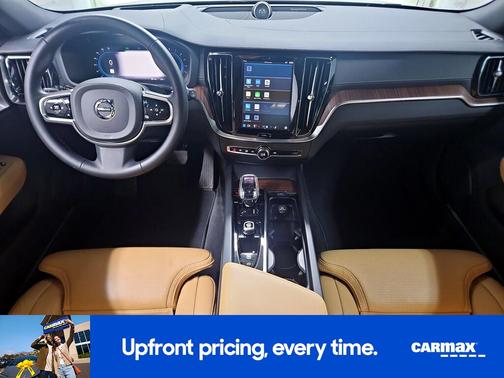 2023 Volvo V60 Cross Country B5 Ultimate