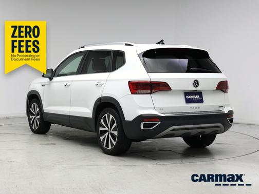 White 2022 Volkswagen Taos SE