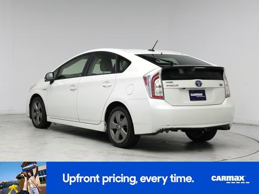 White 2015 Toyota Prius Persona Series