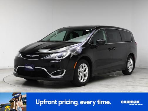 Black 2018 Chrysler Pacifica Touring Plus
