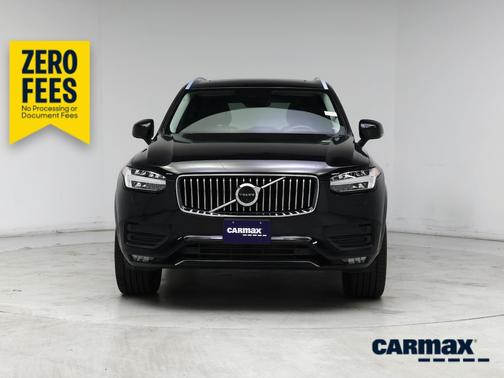 Black 2020 Volvo XC90 T6 Momentum
