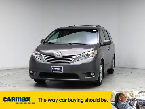 2016 Toyota Sienna XLE