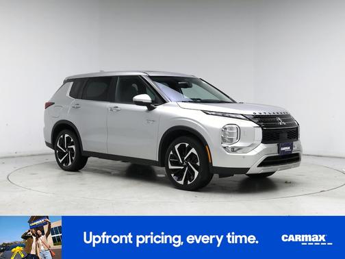 2023 Mitsubishi Outlander PHEV SE