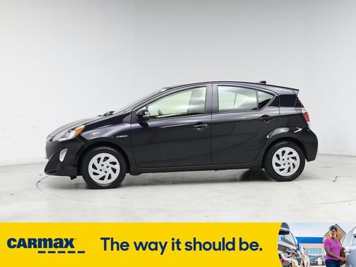 2016 Toyota Prius c Three