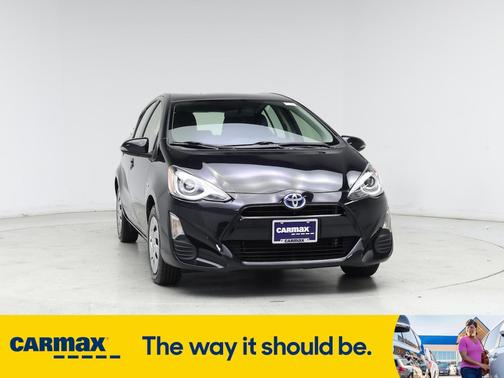 2016 Toyota Prius c Three