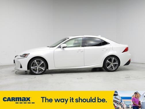2017 Lexus IS 200t 