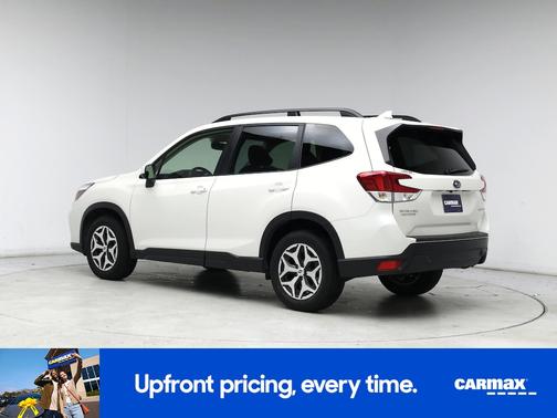 White 2021 Subaru Forester Premium
