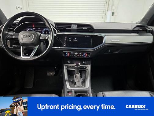 2024 Audi Q3 S-Line Premium