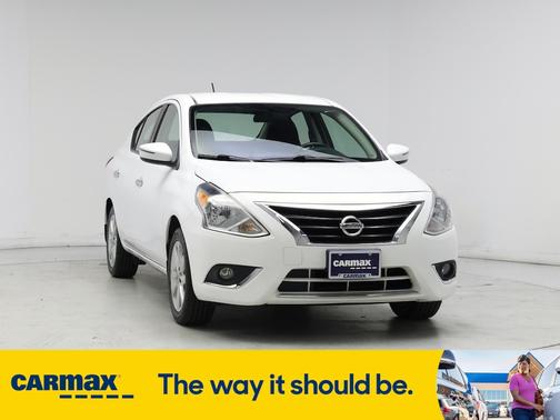 2017 Nissan Versa SL