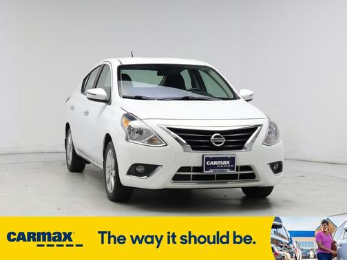 2017 Nissan Versa SL
