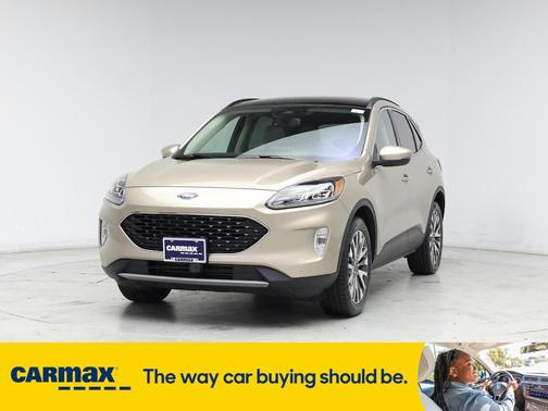 2020 Ford Escape Titanium