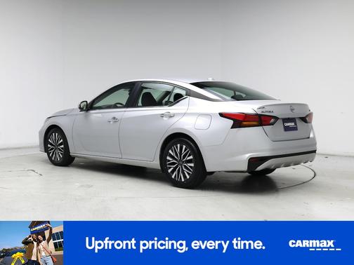 2023 Nissan Altima SV