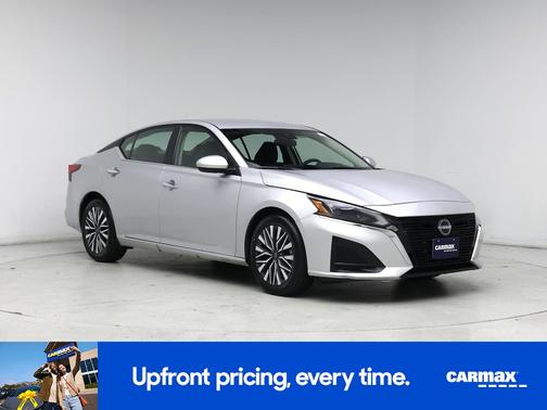 2023 Nissan Altima SV