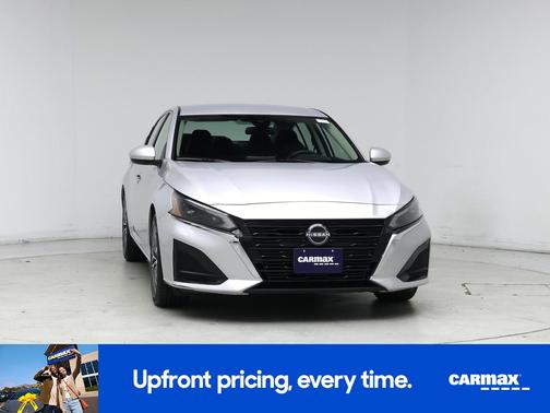 2023 Nissan Altima SV