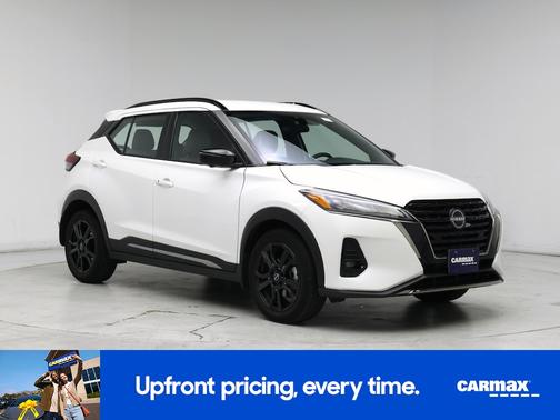 White 2024 Nissan Kicks SR