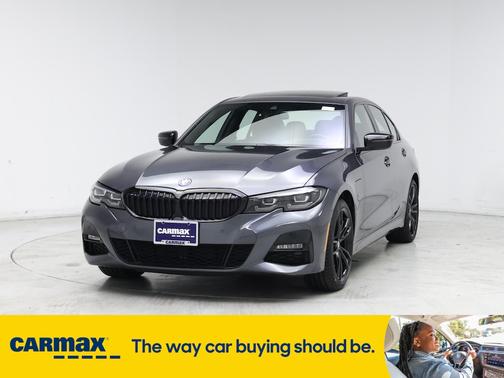 2022 BMW 330e xDrive30e
