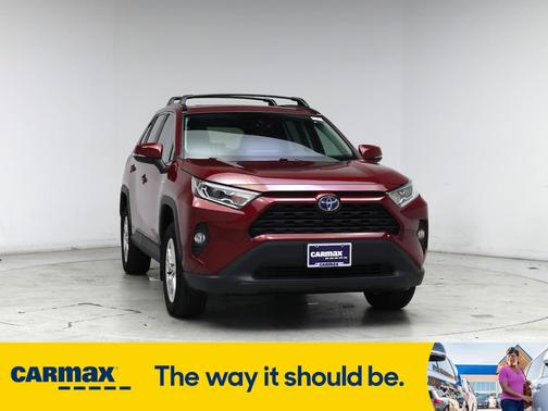 2020 Toyota RAV4 Hybrid XLE