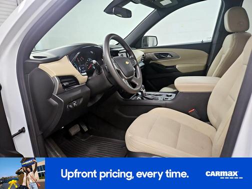 White 2023 Chevrolet Traverse LS