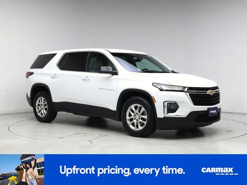 White 2023 Chevrolet Traverse LS