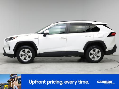 White 2021 Toyota RAV4 Hybrid XLE