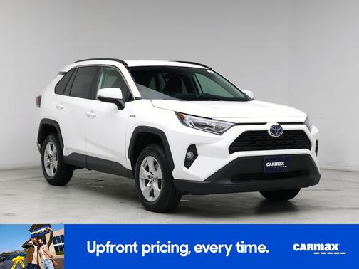 White 2021 Toyota RAV4 Hybrid XLE