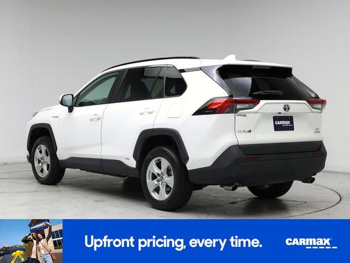 White 2021 Toyota RAV4 Hybrid XLE