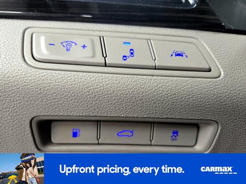 2016 Hyundai SONATA Hybrid Limited