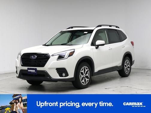 White 2023 Subaru Forester Premium